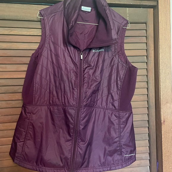 Women's Mix It Around™ Vest III - Picture 5 of 6